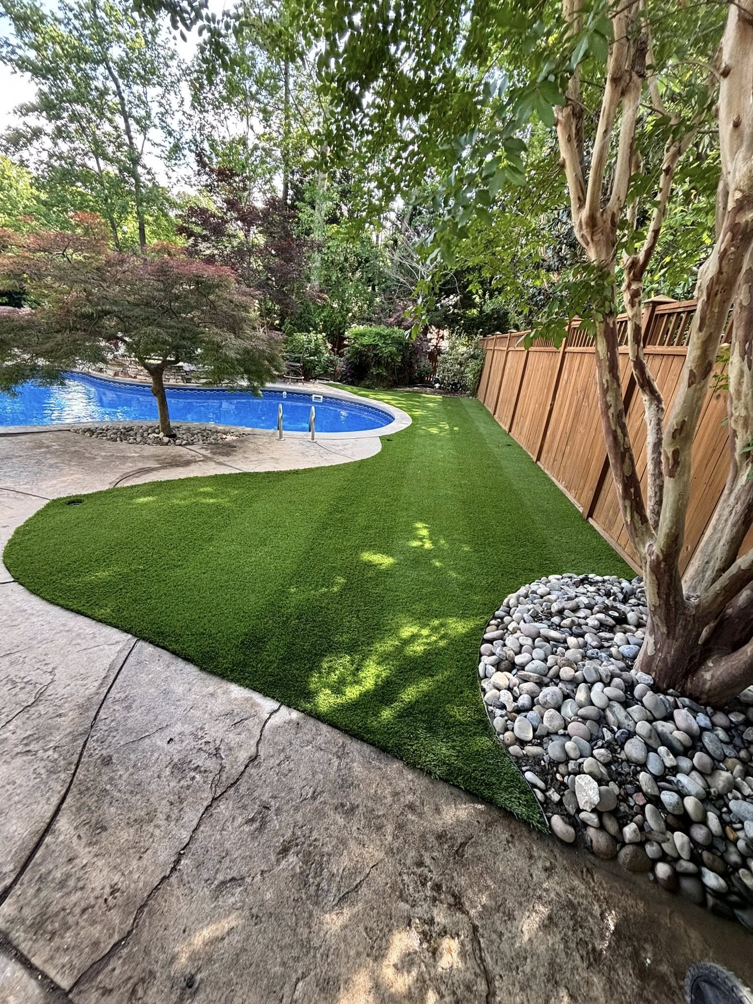 synthetic turf in yard and around pool